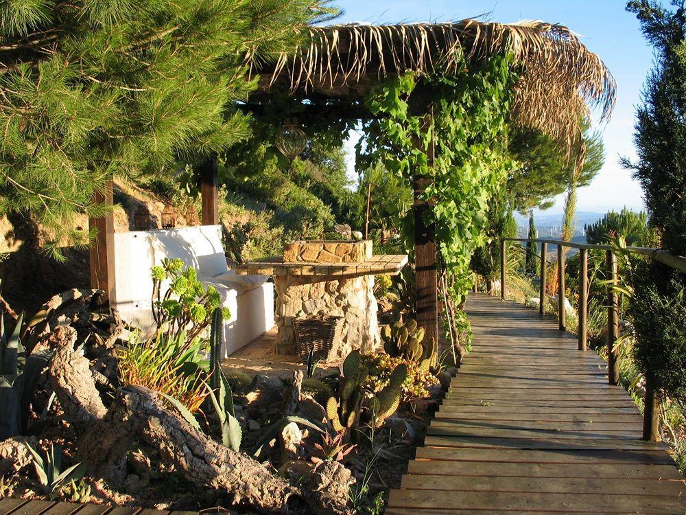 Отель Ddg Retreat Касарес Экстерьер фото